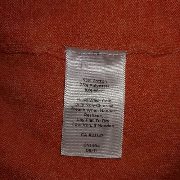 Wool blend Talbots Sweater ruffled neckline with full buttons. Size Small. Light - Picture 7 of 7